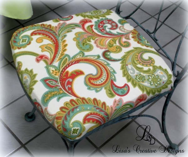 A Colorful Kitchen Chair Seat