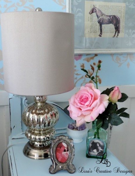 A Quick And Easy Way To Dress Up A Naked Lampshade