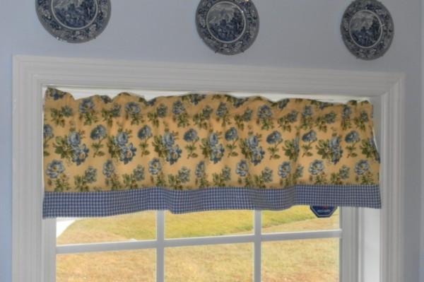 cottage curtains