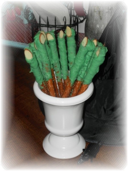 Halloween Witch Finger Pretzels Recipe