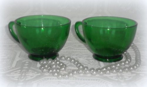 Vintage Emerald Green Glass Punch Cups The Vintage China Cupboard