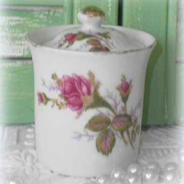 Petite Vintage Moss Rose Sugar Bowl