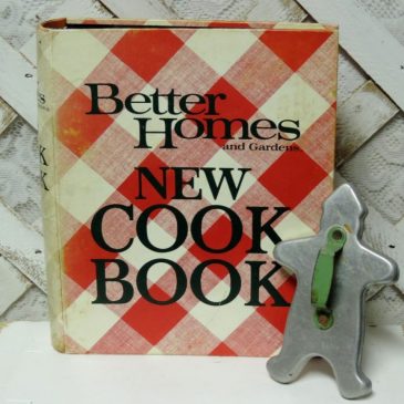 Mid Century Vintage Better Homes and Gardens New Cook Book