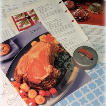 Assorted Vintage Betty Crocker Cook Book Pages For Crafting