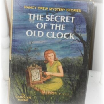 Vintage 1959 Nancy Drew The Secret of The Old Clock
