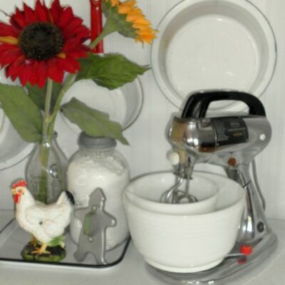 Vintage Kitchen Decor