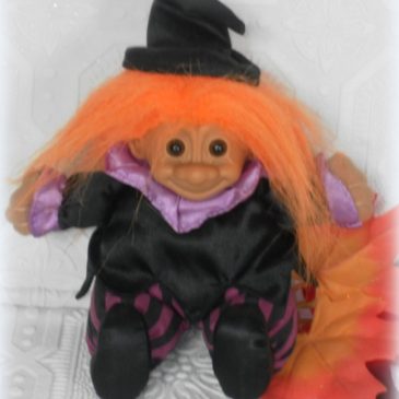 Vintage Collectible Witch Russ Troll Doll #3857