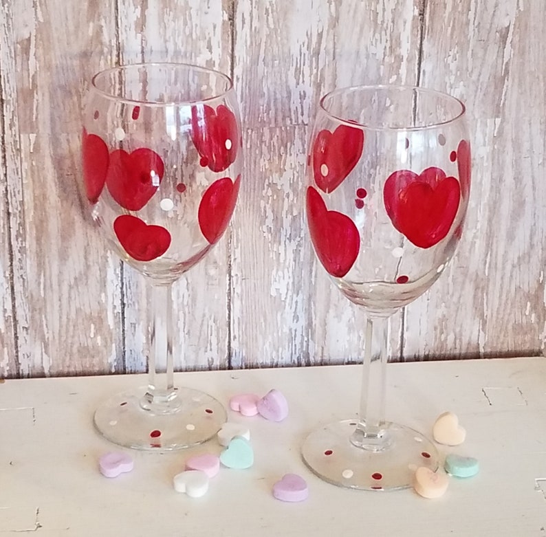 https://www.lisascreativedesigns.com/wp-content/uploads/2016/01/Hand-Painted-Red-Heart-Valentines-Day-Wine-Glasses-2.jpg