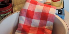 Farmhouse Country Red Check Vintage Tablecloth