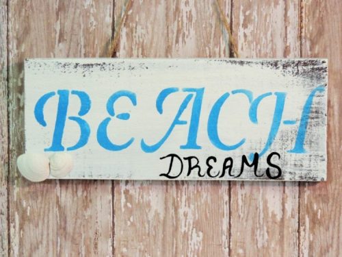 Disressed Shabby Beach Dreams Sign