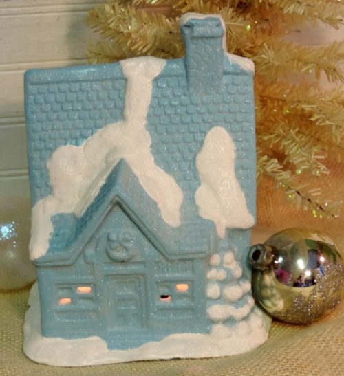 Shabby Chic Turquoise Christmas Cottage Decor