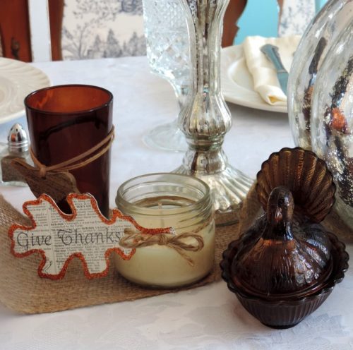 Tasteful Thanksgiving Tablescapes and Decorating Ideas