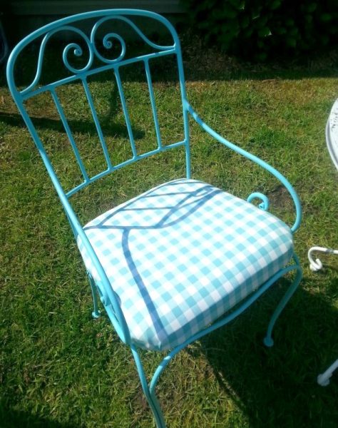 Thrift Store Outdoor Chair Makeover