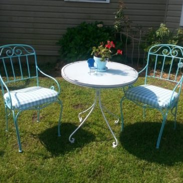 An Upcycled Outdoor Bistro Set For A Cottage Inspired Garden