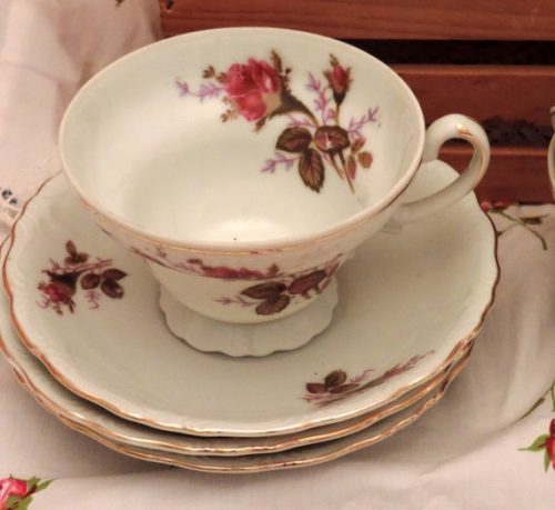 Vintage Fancy Footed Moss Rose Teacups and Saucer China Tea Set Shabby Chic Home Decor