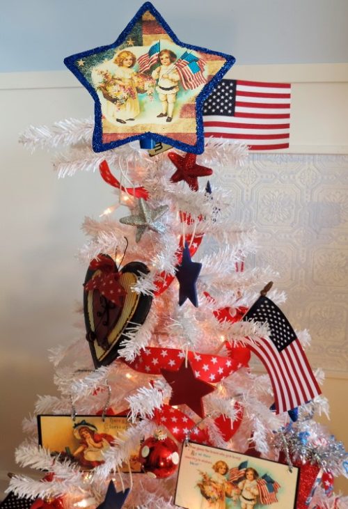 Patriotic Themed Christmas Tree