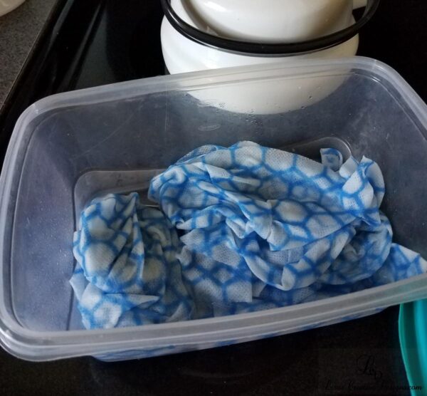 Homemade Disinfecting Wipes