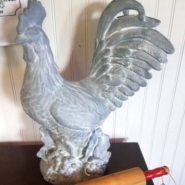 Gray Vintage French Country Ceramic Rooster