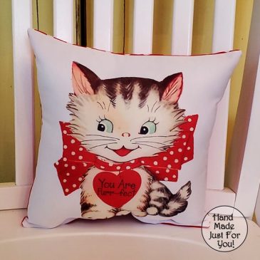 Handmade Retro Vintage Kitsch Kitty Cat Valentine’s Day Gift Pillow