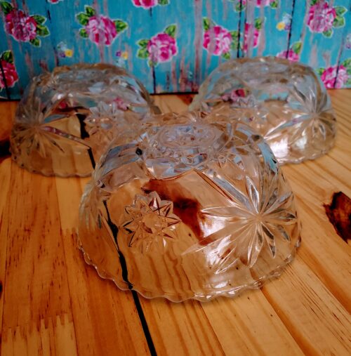 Vintage Early American Prescut Star of David Cereal Icecream Dessert Bowls