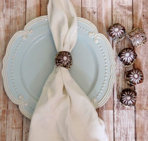 Cowrie Seashell Napkin Rings – Set of 4 Coastal Table Decor | Beachcore Style | Ocean-Inspired Dining | Beach Wedding or Summer Host Gift