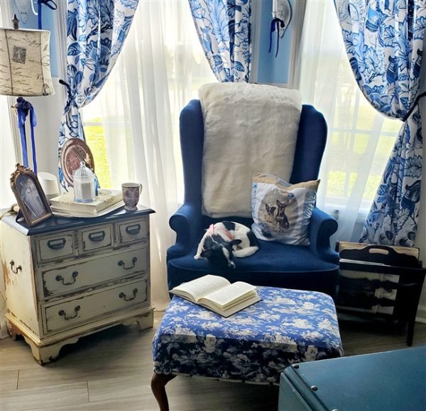 Cozy Reading Nook