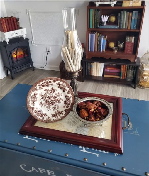Upcycled Tray in Library